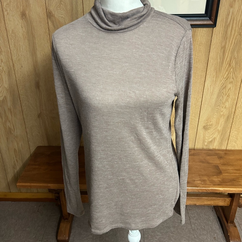 Express Taupe Lightweight Turtleneck Top Size L